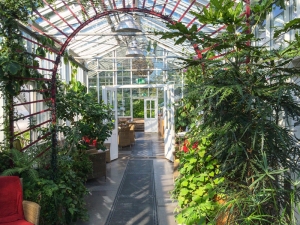 Koenigliche Gartenakademie800