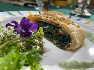 Spinat-Schafkäse-Strudel