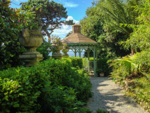 Lamorran-House-Gardens