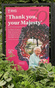 Die Queen ist allüberall - sie ist Ehrenvorsitzende der königlichen Gartenbaugesellschaft