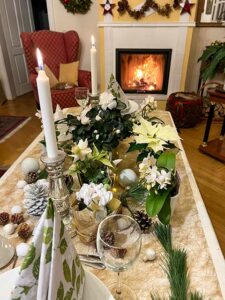 Blütenweiße Deko für Weihnachten